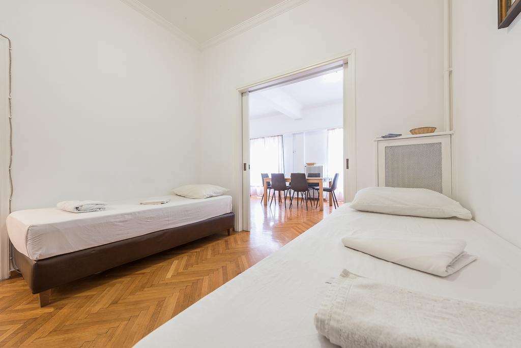 Victoria Sun Apartments Athen Zimmer foto